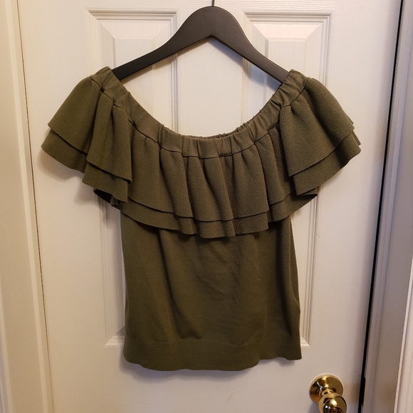 Top - Picture 1 of 1